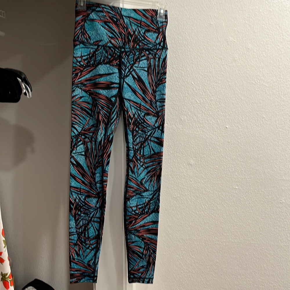 Lululemon Wunder Under pants